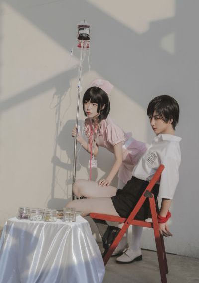 挣扎把亚当君