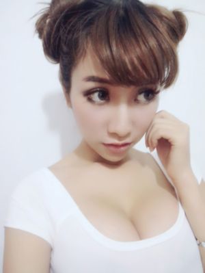 少年花草黄