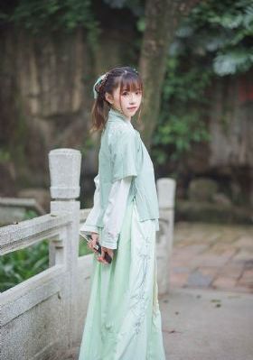 无颜之月一到五
